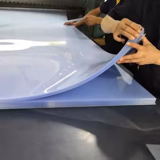 Folha dura transparente do PVC das várias cores do espaço livre do espaço farmacêutico da categoria farmacêutica